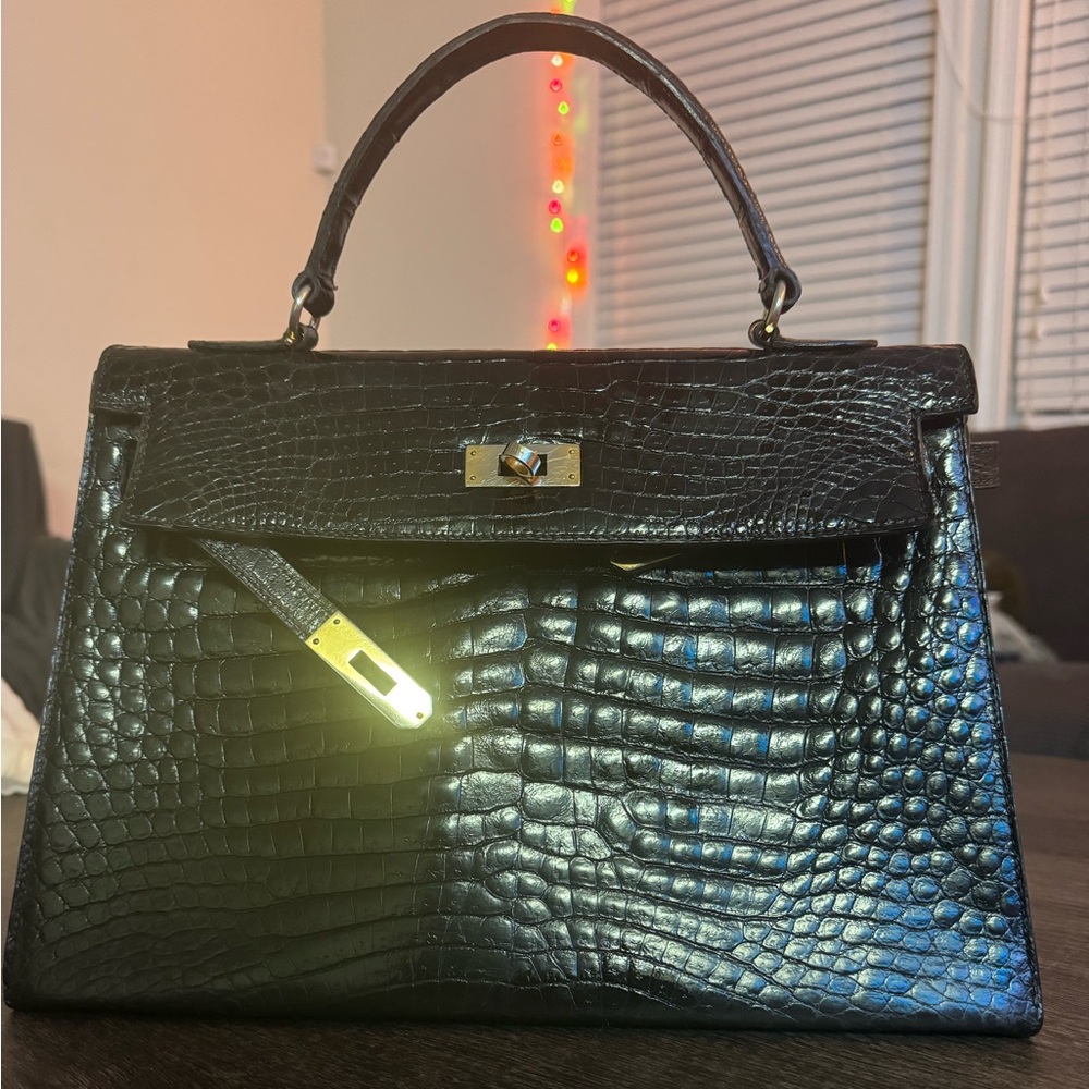 VINTAGE Crocodile Handbag 32 CM